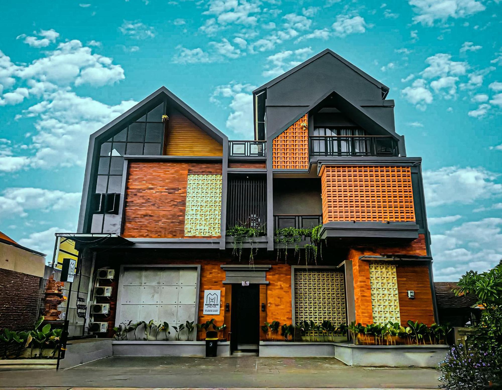 Mantra House Hotel Jimbaran Kültér fotó